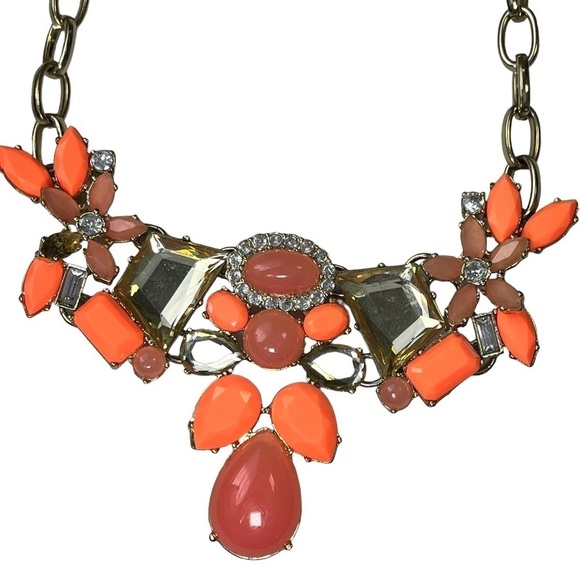 J Crew Statement Bib Necklace Orange Coral Gold Tone Rhinestone Stone - Picture 1 of 8